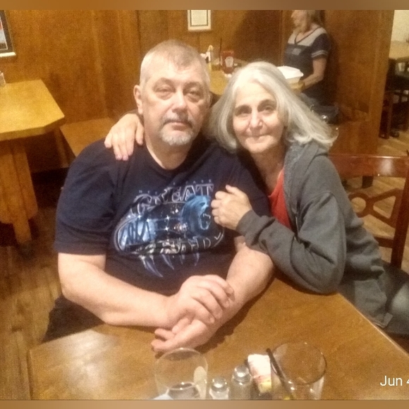 Meet your Posher, Theresa - Picture 2 of 5